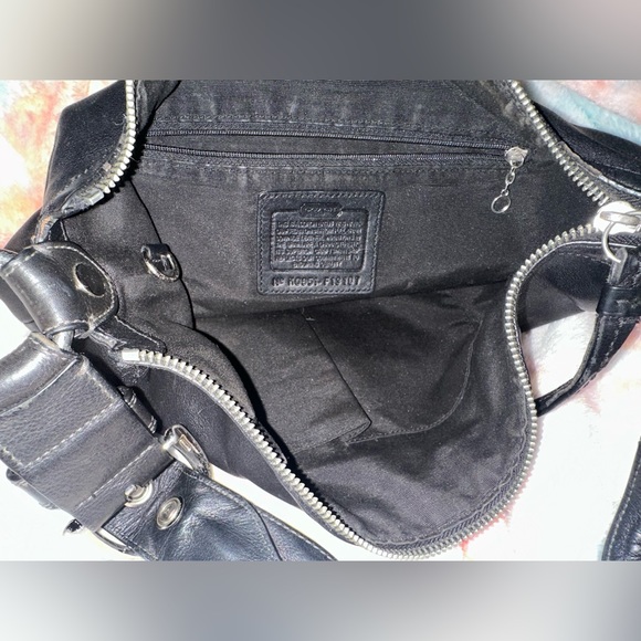 Coach Vintage Hobo Handbag - Picture 8 of 9